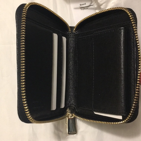 Furla Babylon black leather small classic gold zipper zip around wallet - Picture 4 of 4